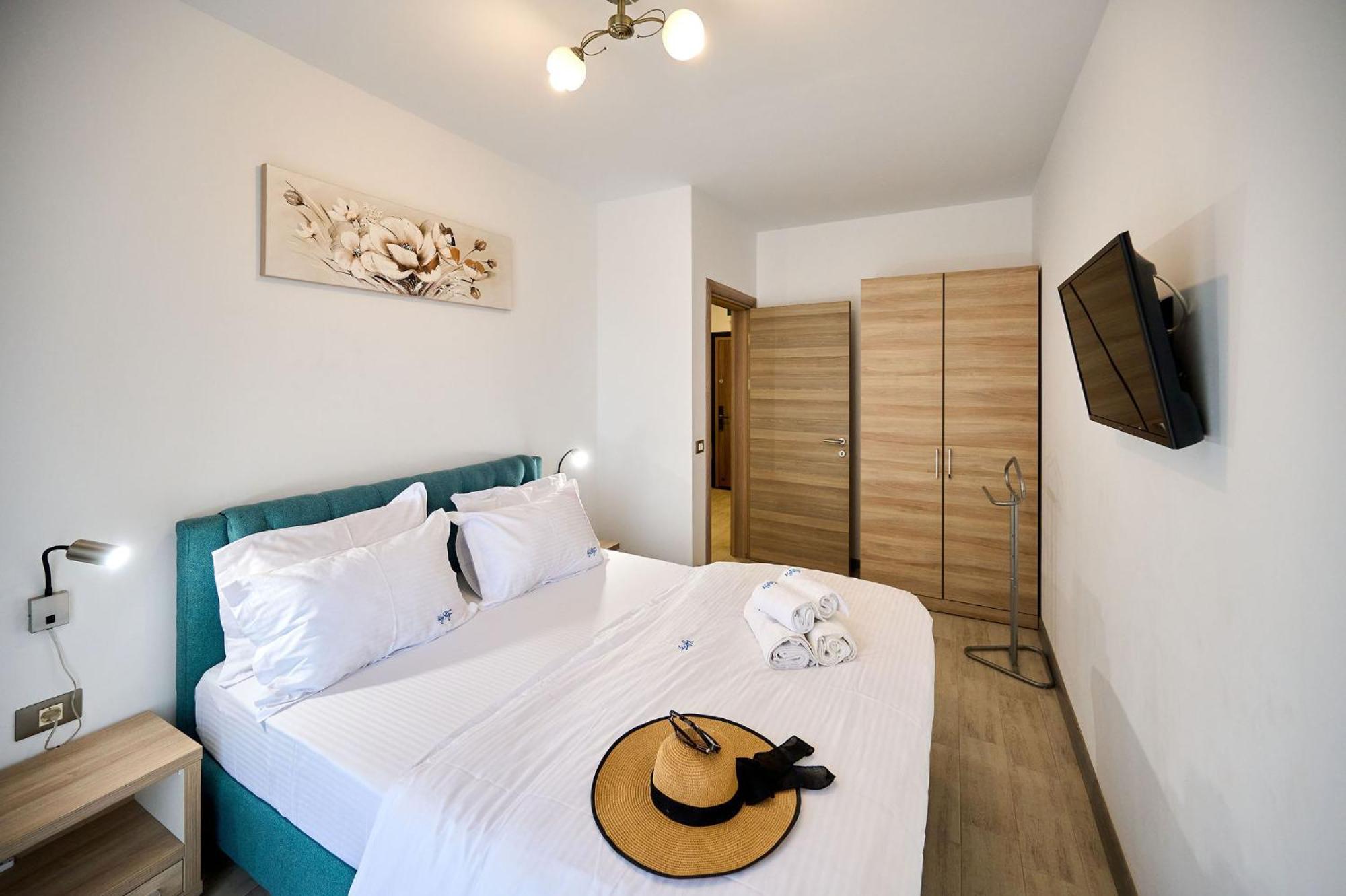 Evelyn'S Apartment Spa&Pool Beach Resort Mamaia Exterior foto