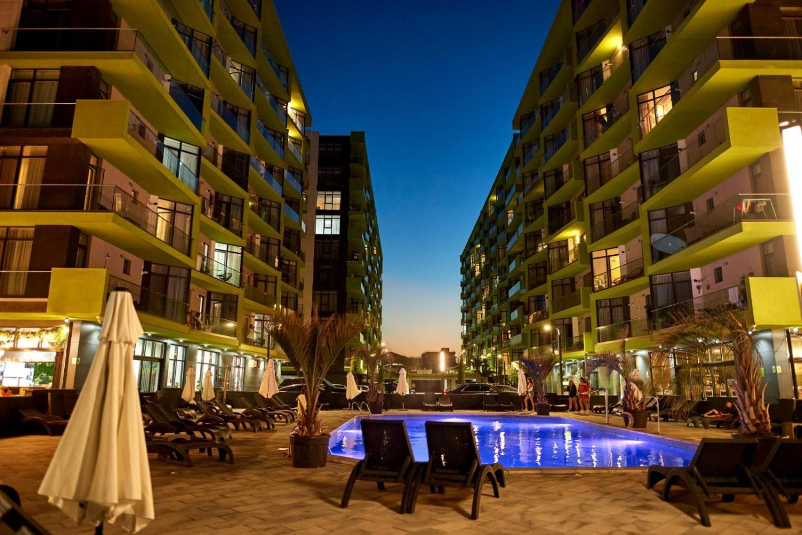 Evelyn'S Apartment Spa&Pool Beach Resort Mamaia Exterior foto