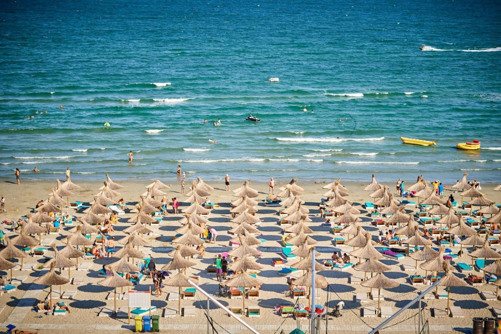 Evelyn'S Apartment Spa&Pool Beach Resort Mamaia Exterior foto