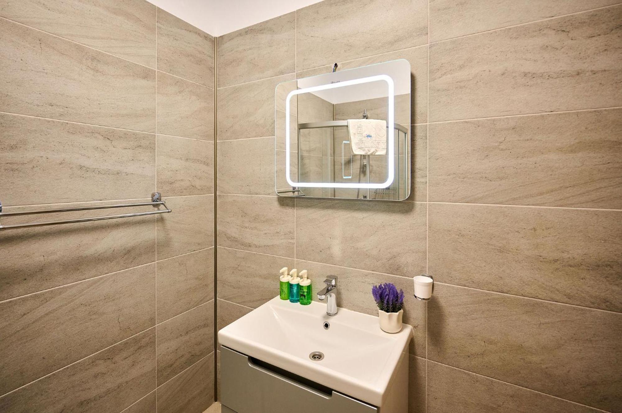 Evelyn'S Apartment Spa&Pool Beach Resort Mamaia Exterior foto